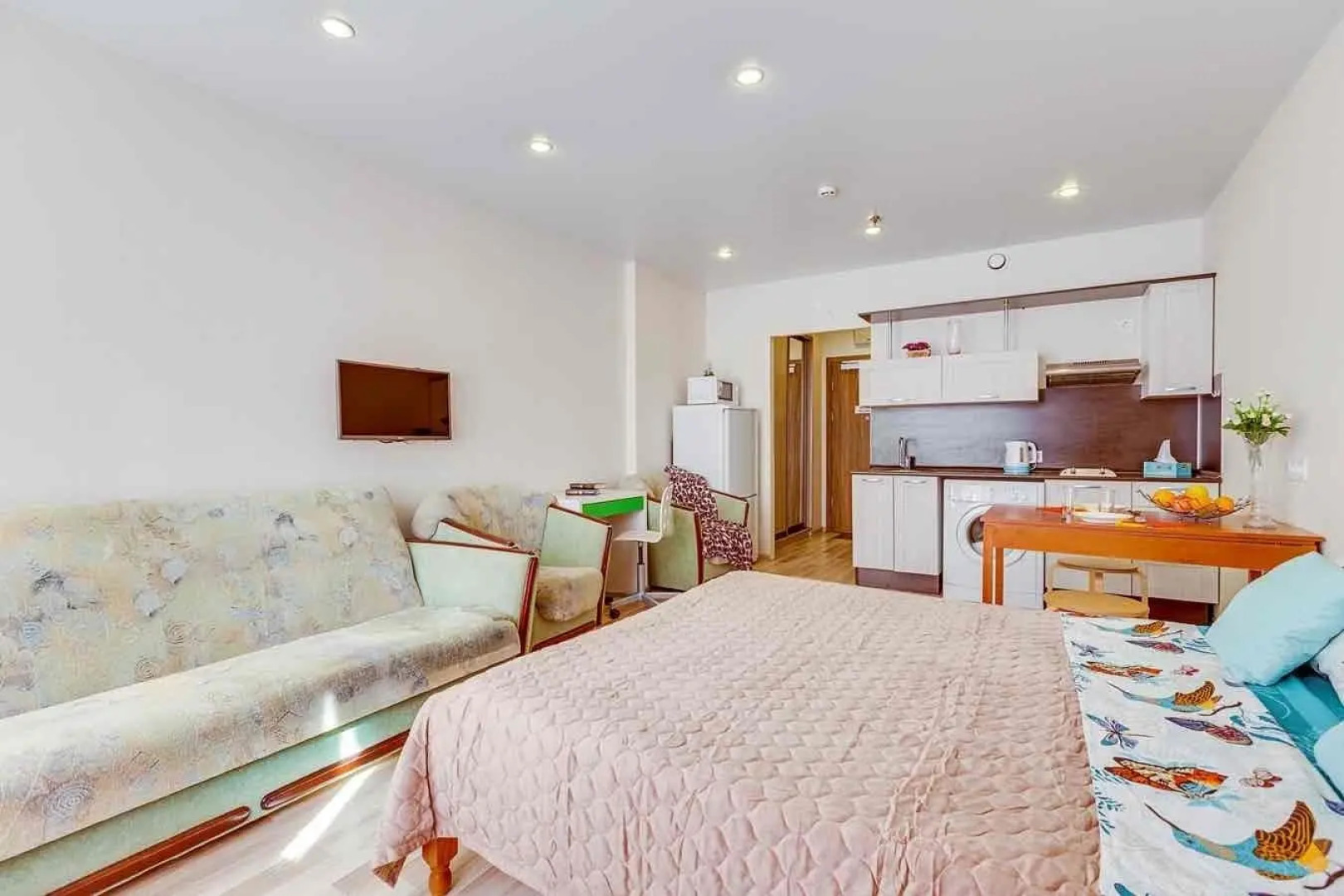 Квартира МишЛен в апарт-отеле YES! на Хошимина