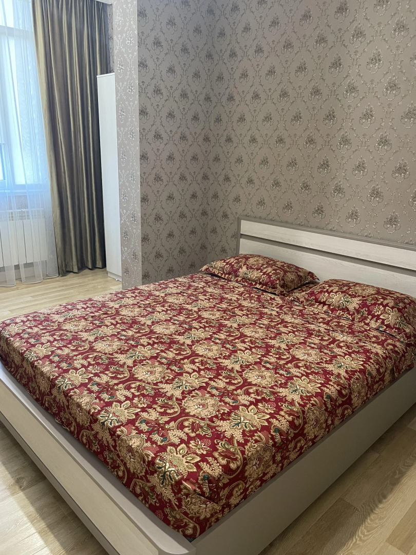 Апартаменты с Двумя Спальнями в Центре