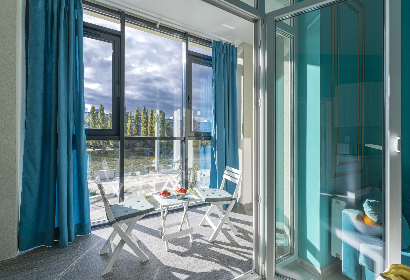 Апартаменты Рыбная Деревня с Прямым Видом на Реку