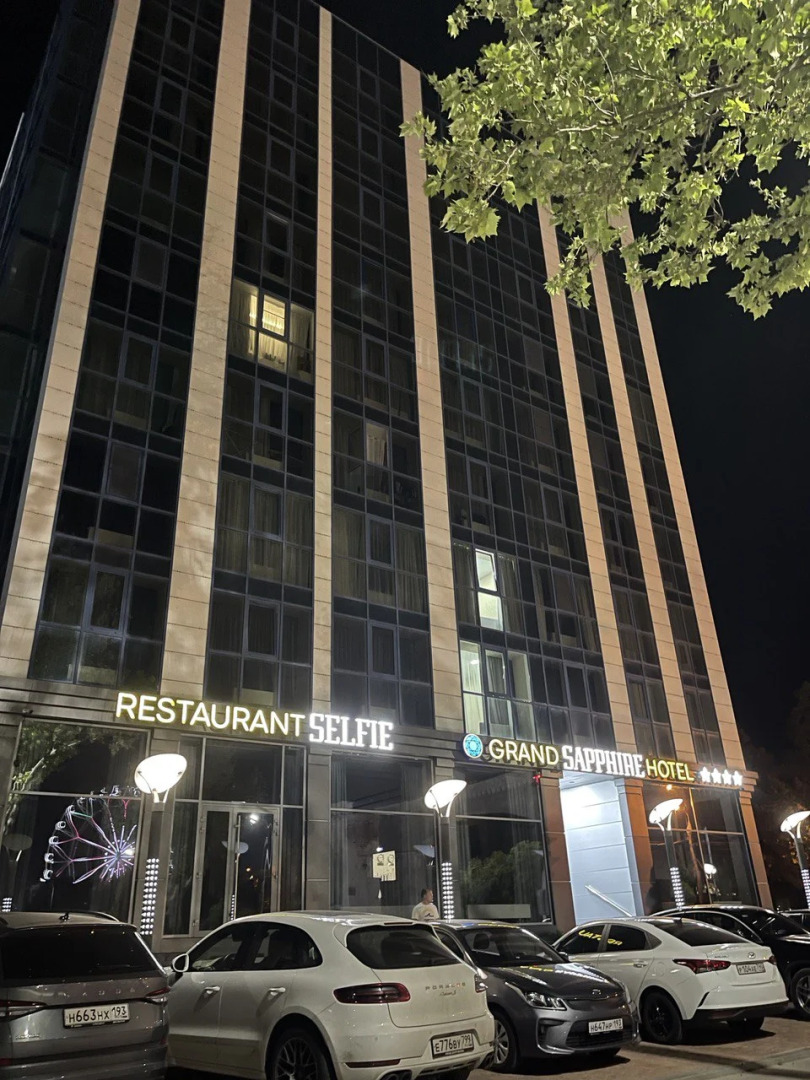 Апартаменты у моря с видом на бассейн