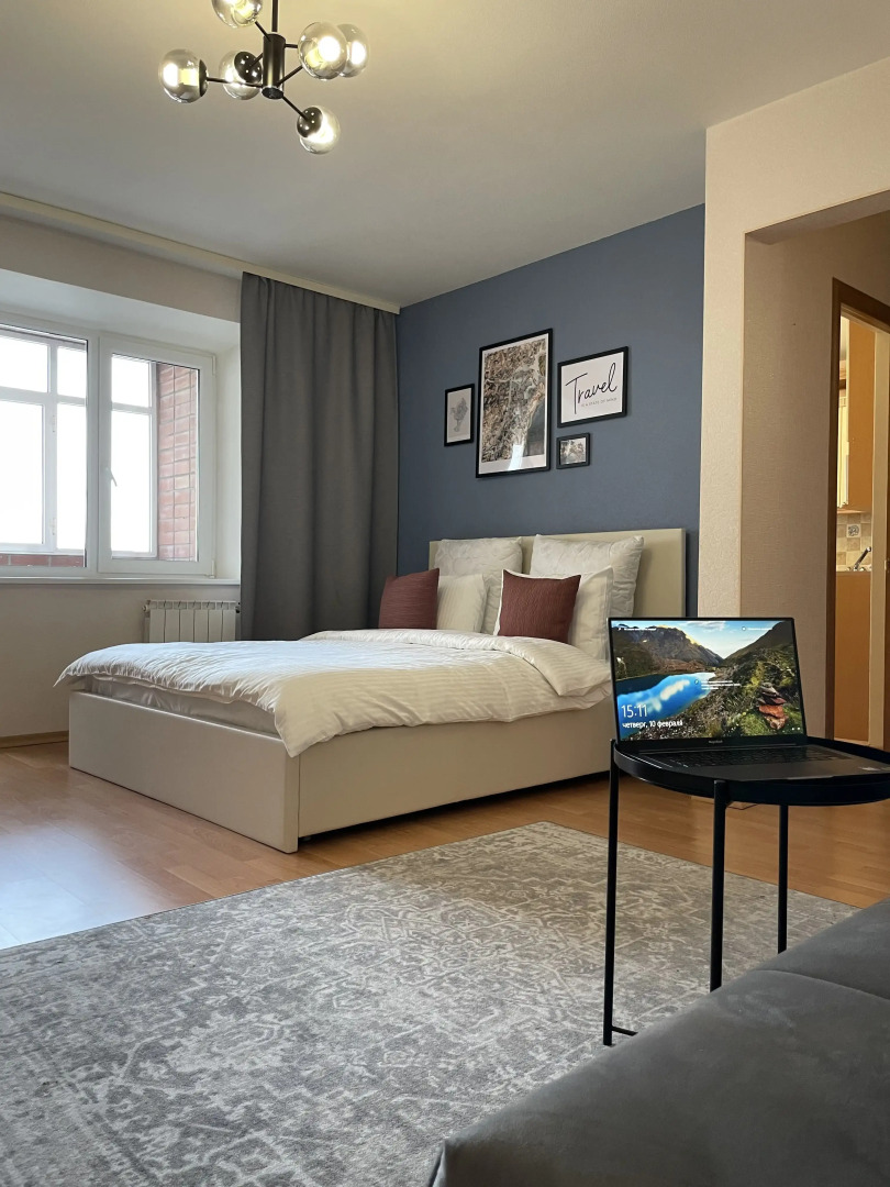 Апартаменты Авиаторов 14