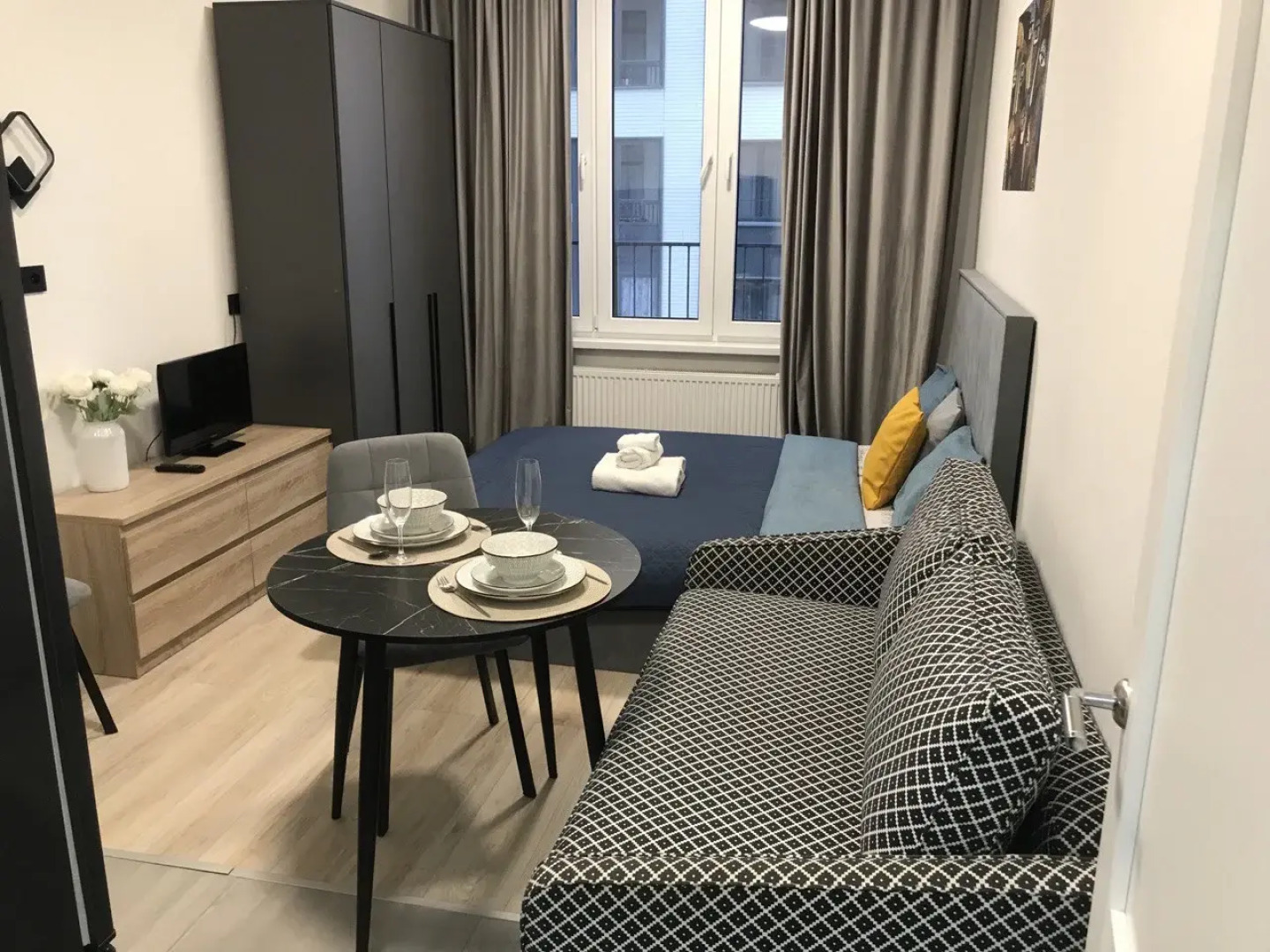 Апартаменты Прекрасные светлые Апартаменты на 9 этаже в ЖК АВИАТИКА.