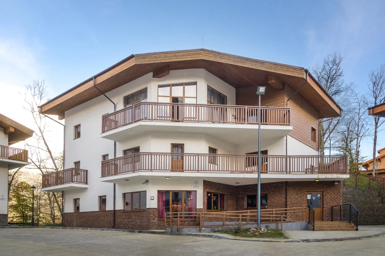 Отель Шале 28