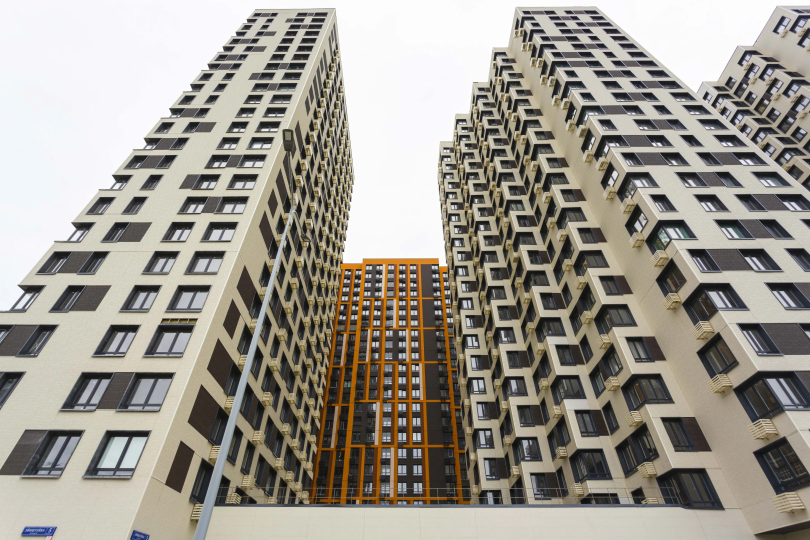 Апартаменты на Эйнштейна 5