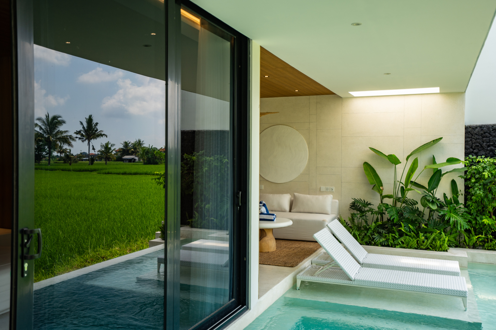 Вилла Green Flow 1