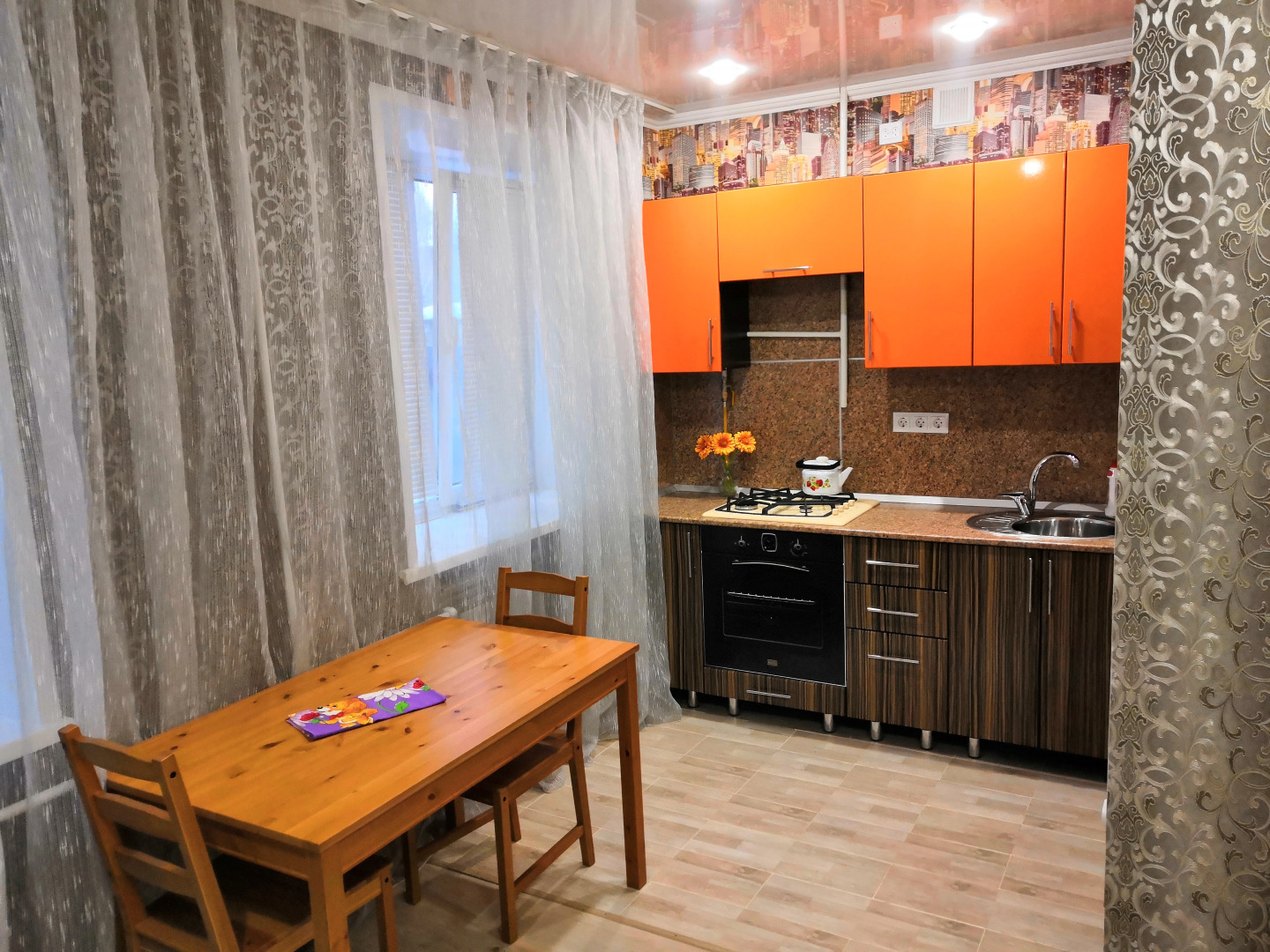 Апартаменты на Проспекте Строителей 27-2