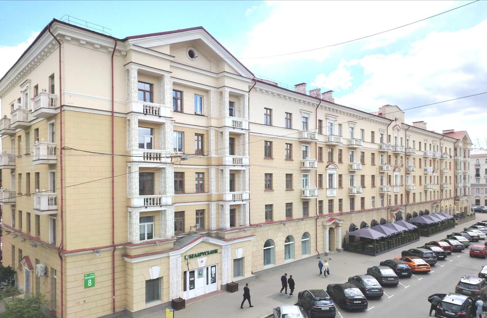 Апартаменты Комфортная трехкомнатная  квартира в самом сердце Минска