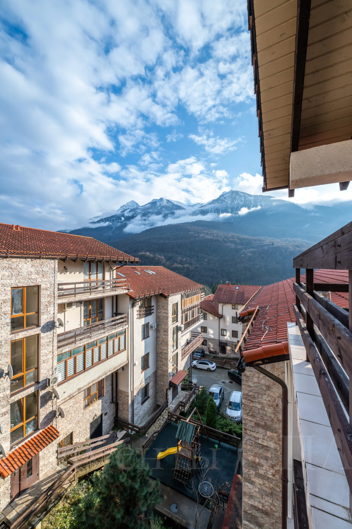 Апартаменты Оплот - Видовые с двумя спальнями 9