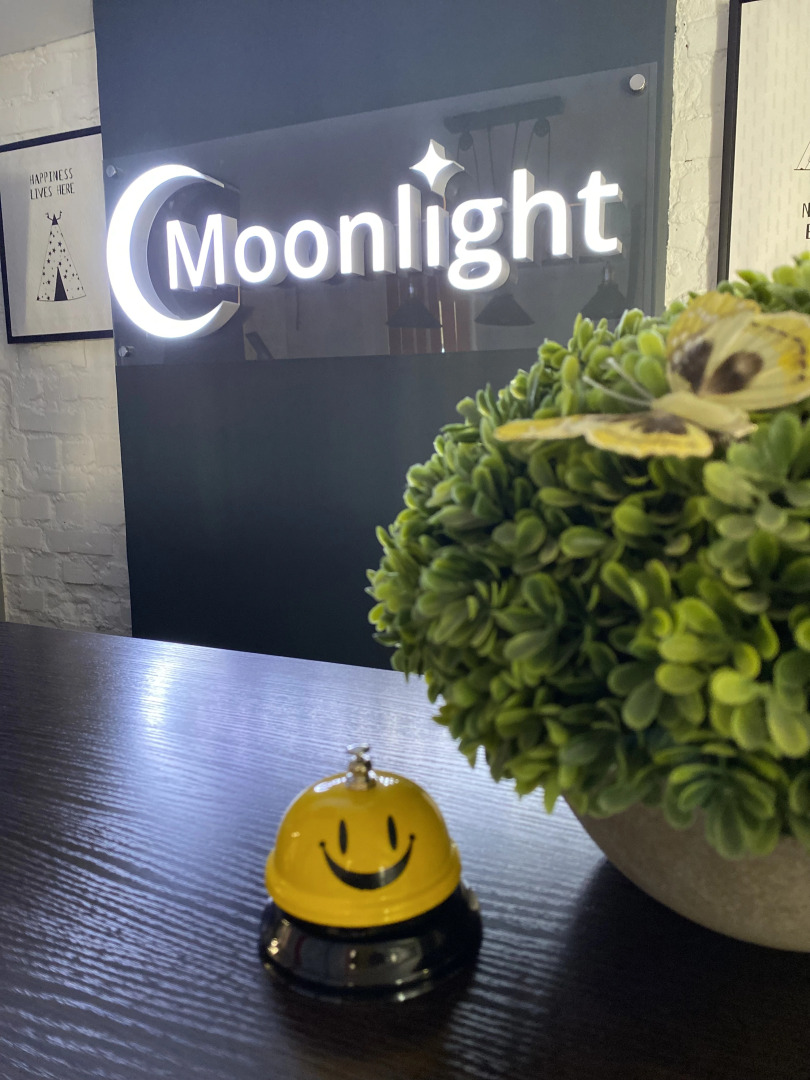 Отель Moonlight