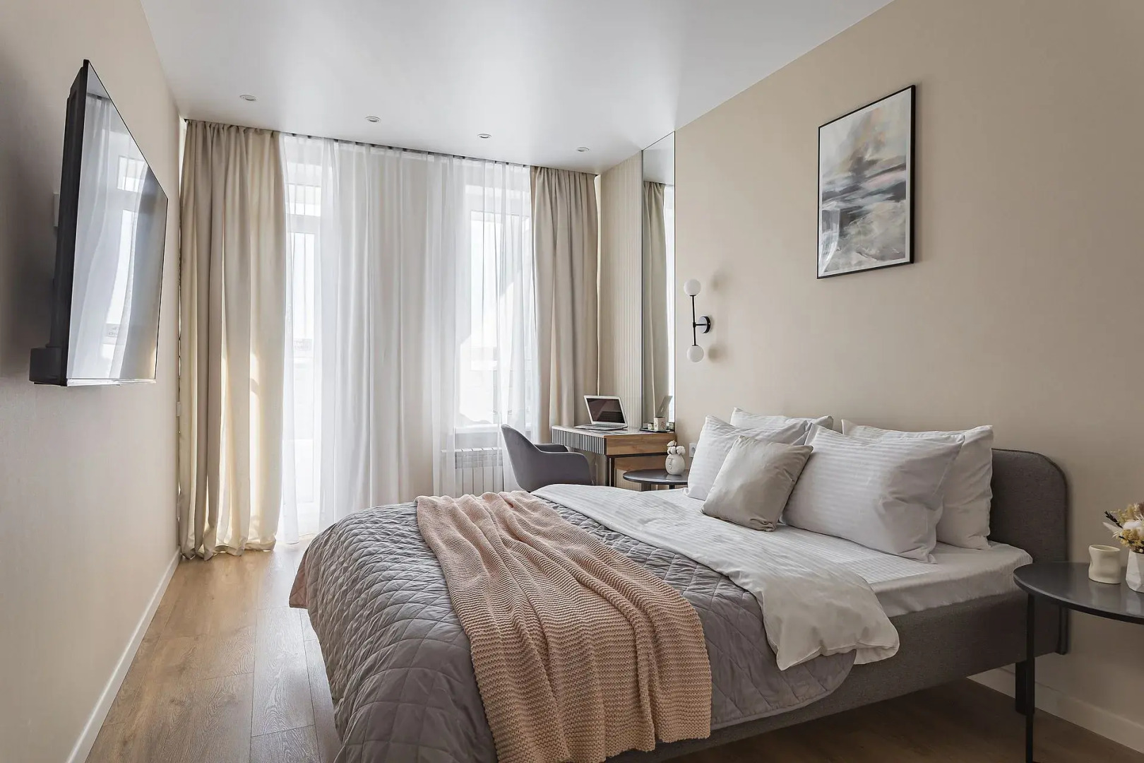 Апартаменты на Бориса Панина 3