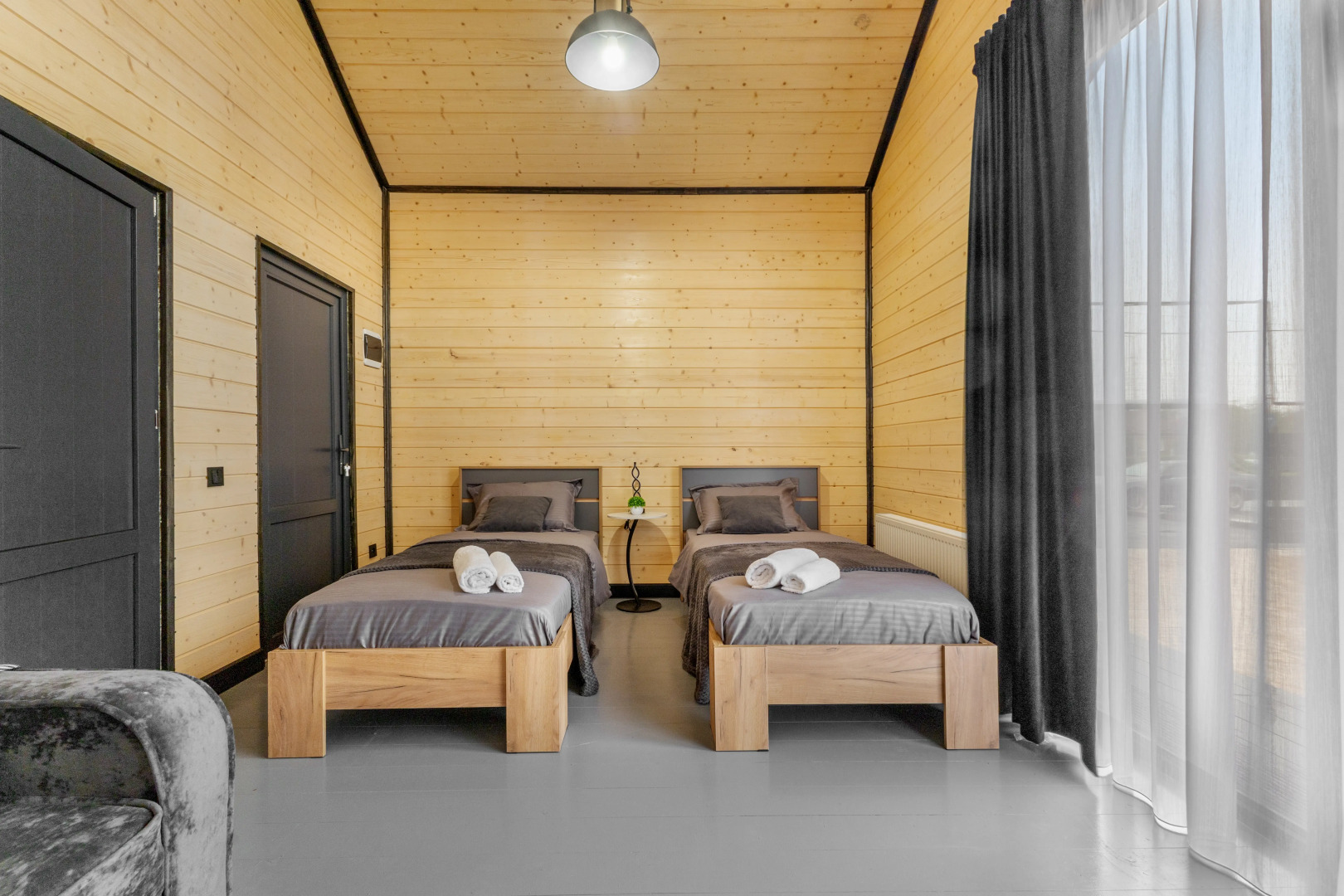 Частный дом AURA уютный домик с двумя кроватями