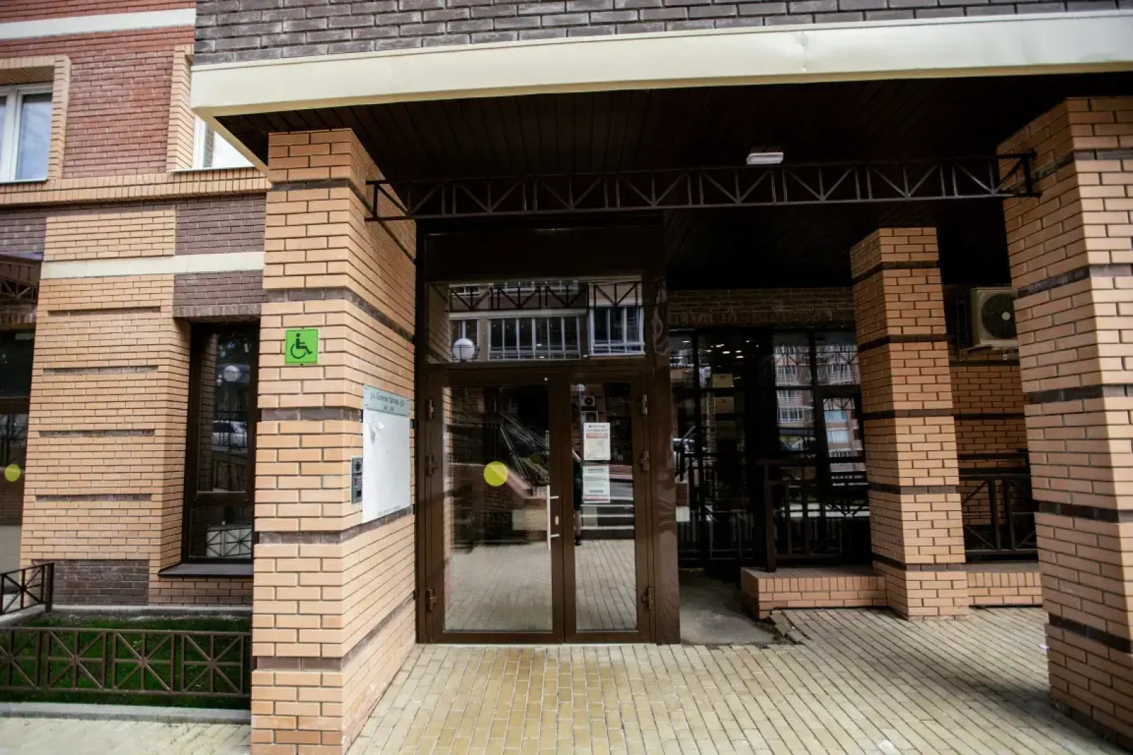 Апартаменты На Семена Лагоды (1)