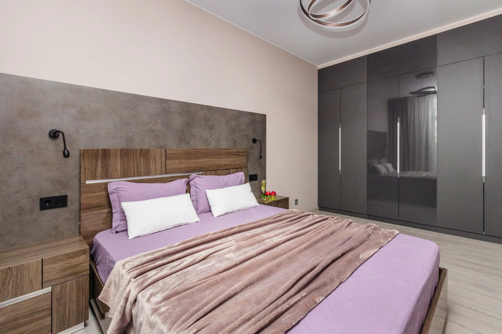 Апартаменты SochiHome Депутатская 4