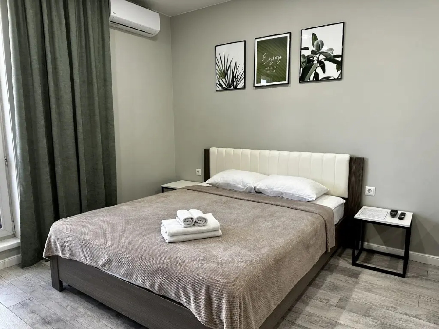 Апартаменты на Смолина, 61 (Green-room)