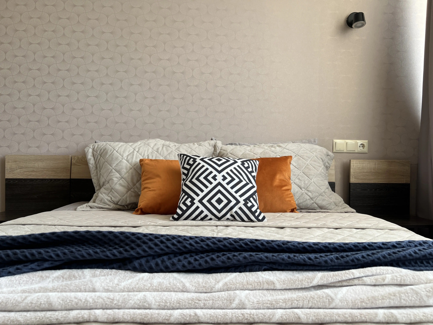 Апартаменты Евро 2-ком  Фадеева 18-23 Севастополь на Набережной