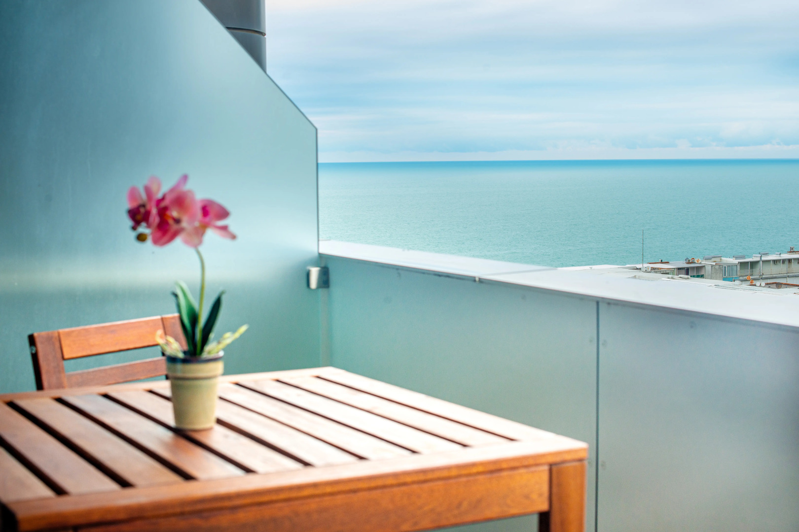 Квартира Vintage Haven Studio - Bohemian Style in Alliance Palace