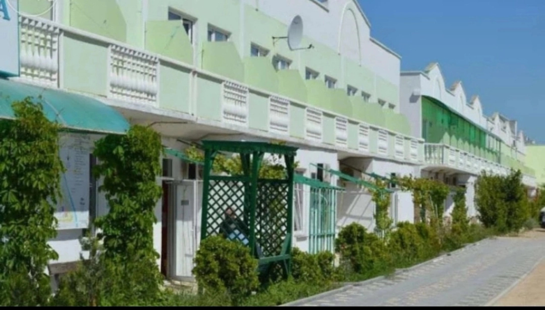 Апартаменты На Базе Отдыха Любоморье