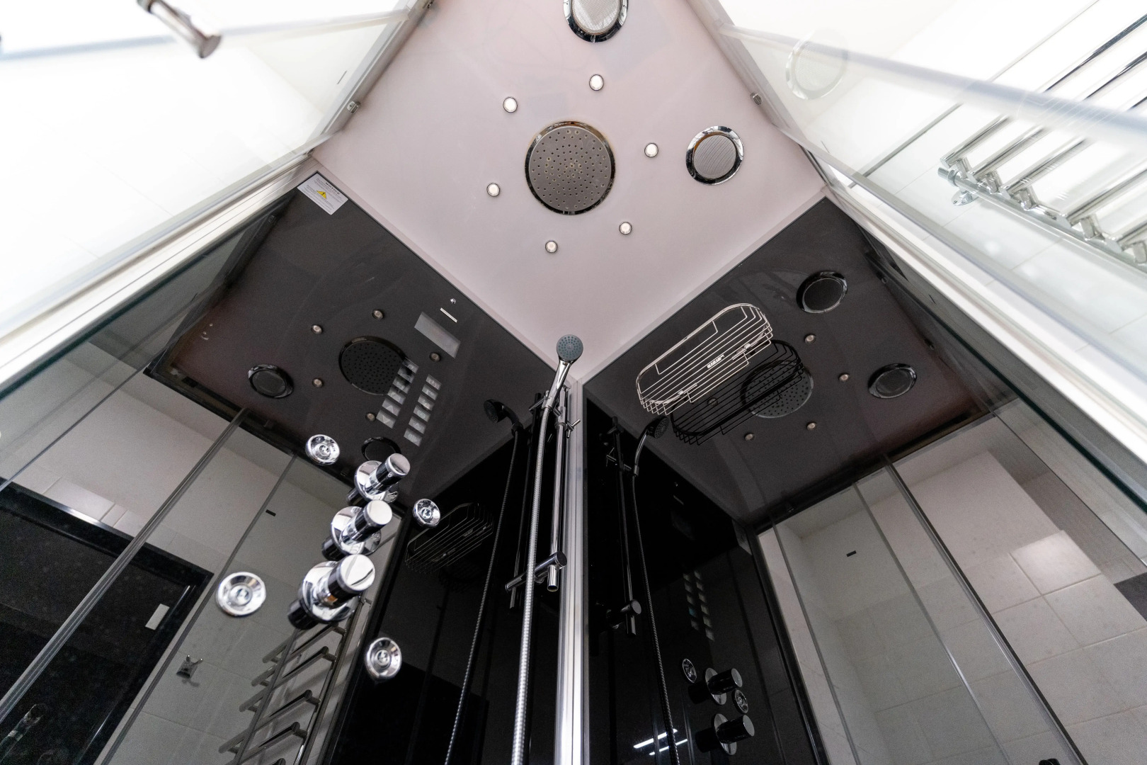 10 Угловые Апартаменты с прекрасным видом в Радиусе (19)