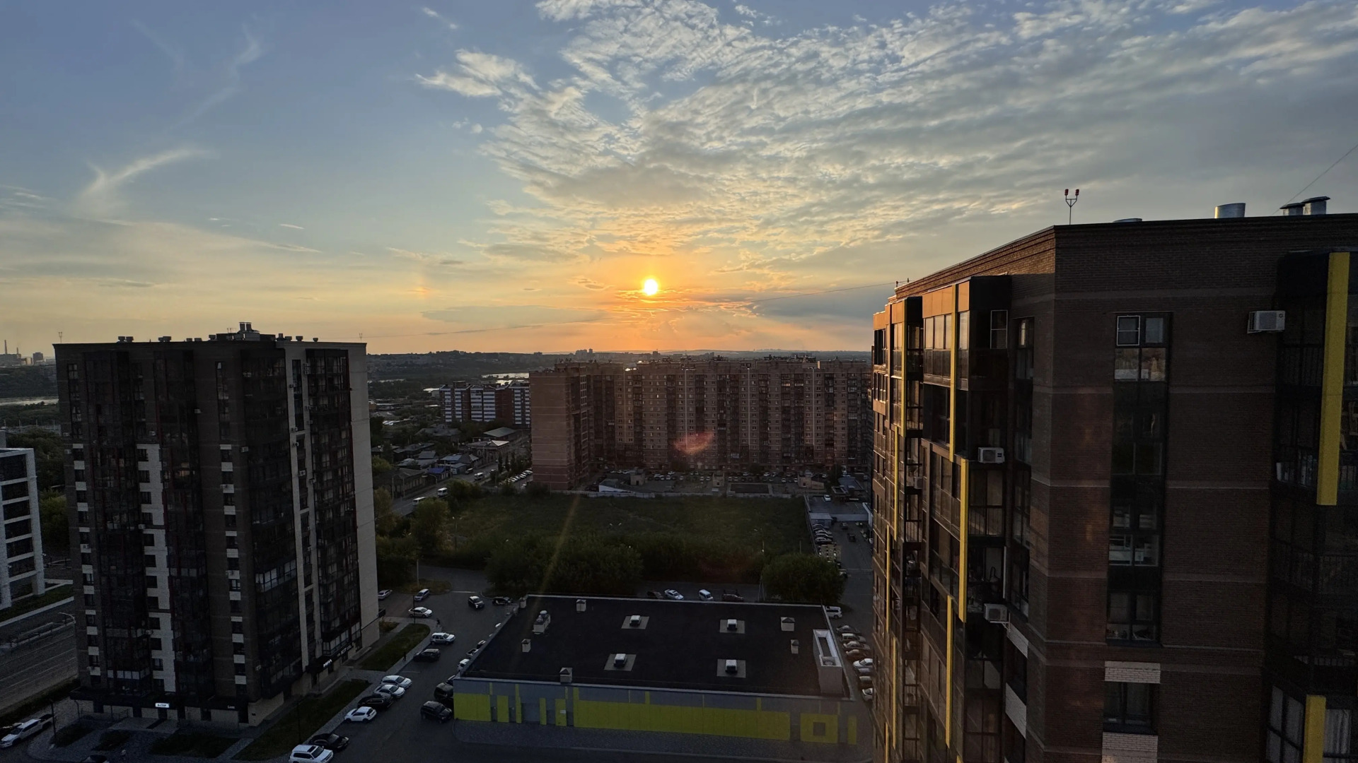 Квартира Nasutki38 люкс Зеркальное отражение