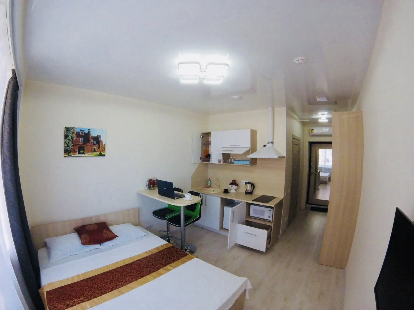 Апартаменты HiroCity Комарова 45Б Брест