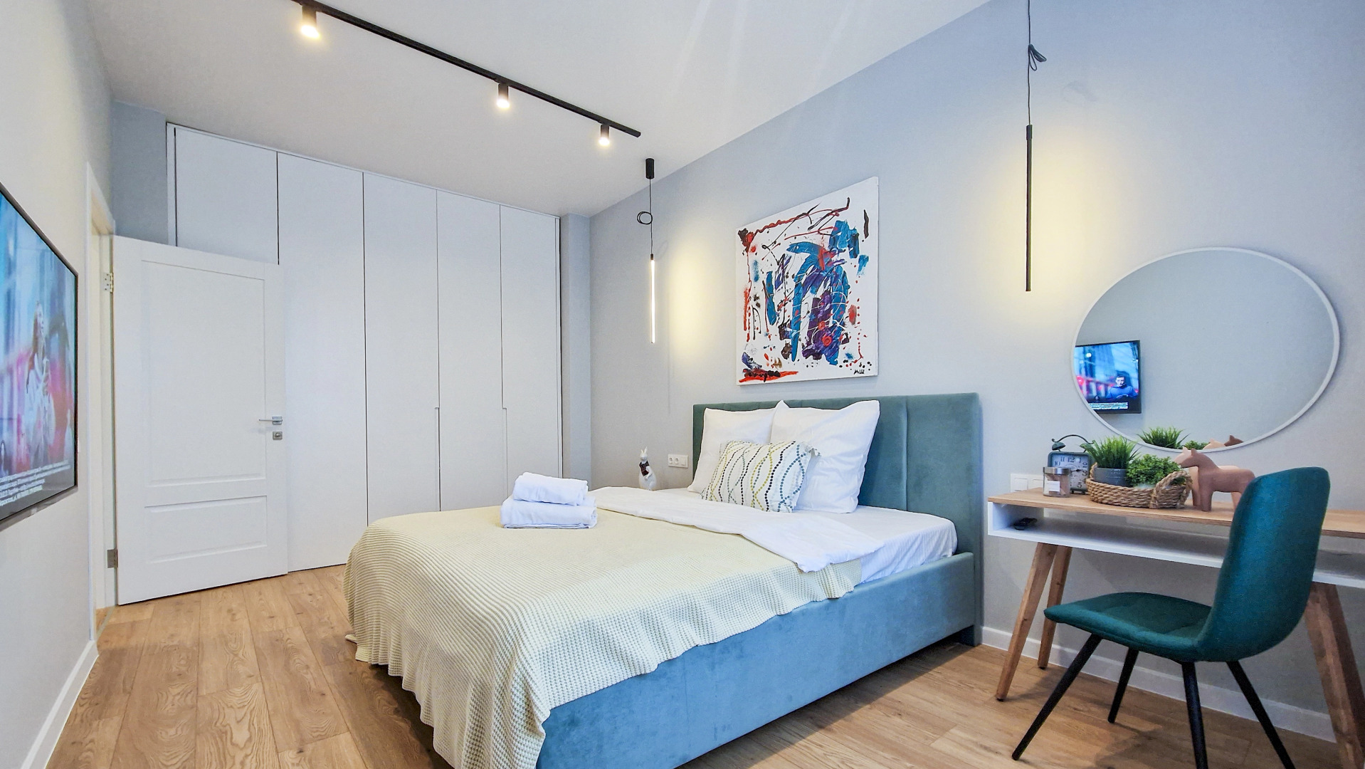 Апартаменты GoldenRing-Apartments, Свободы 52