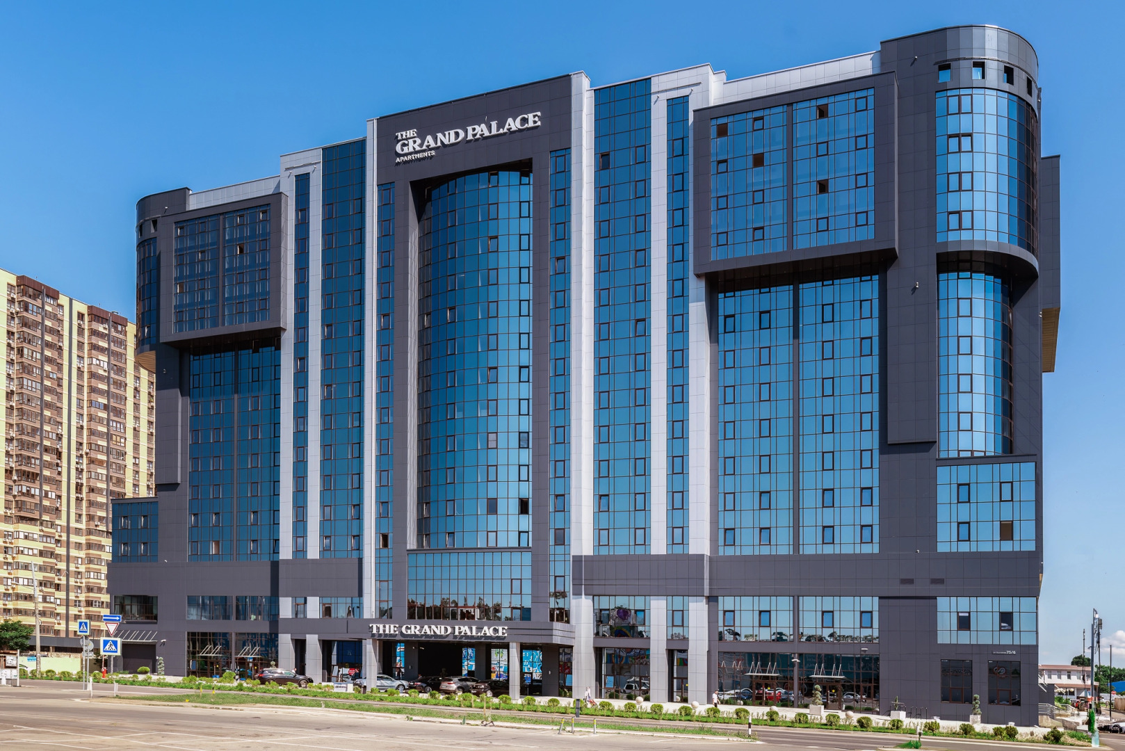 Апартаменты Grand Palace 1006