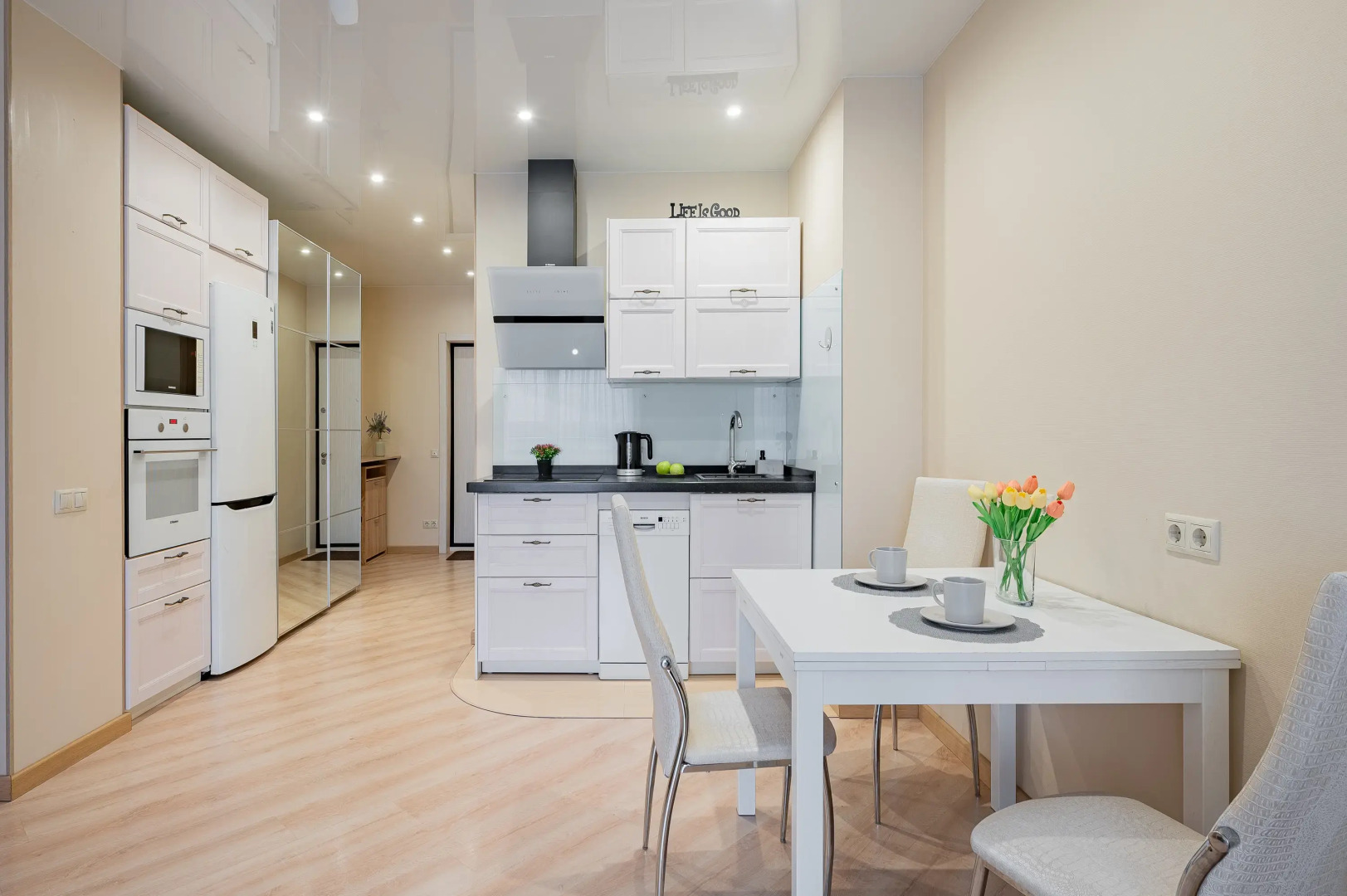 Квартира 2-х комнатная в экологически чистом районе города