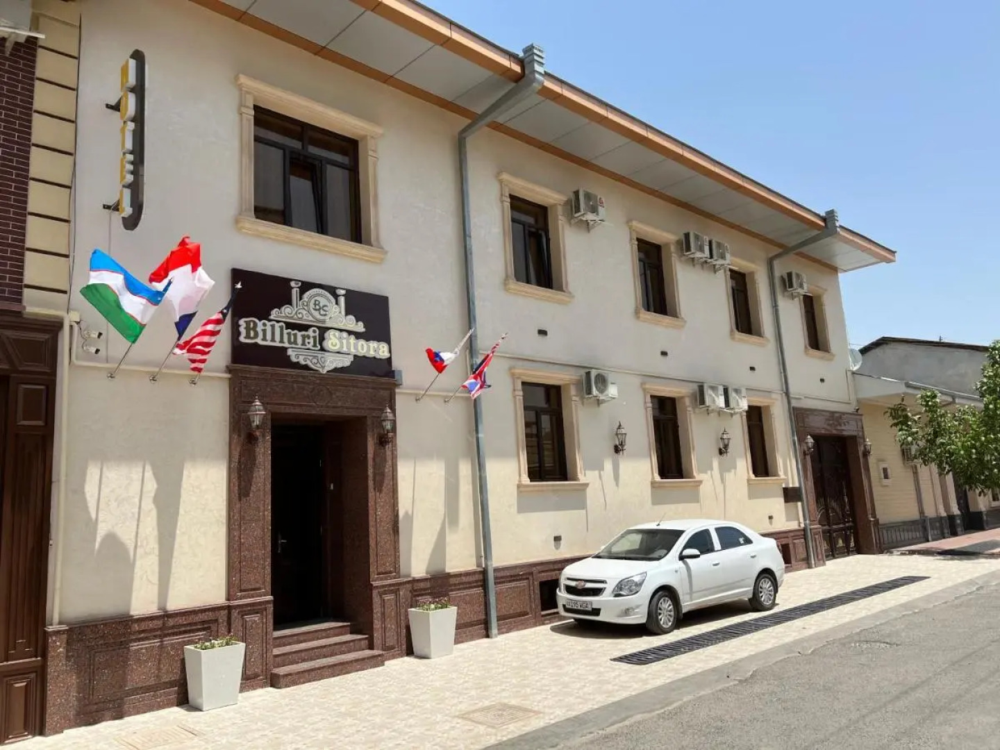 Отель Billuri Sitora