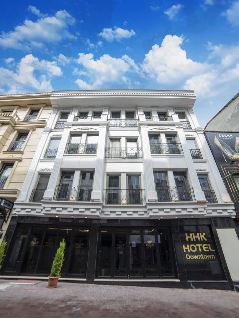 Отель HHK Hotel Downtown