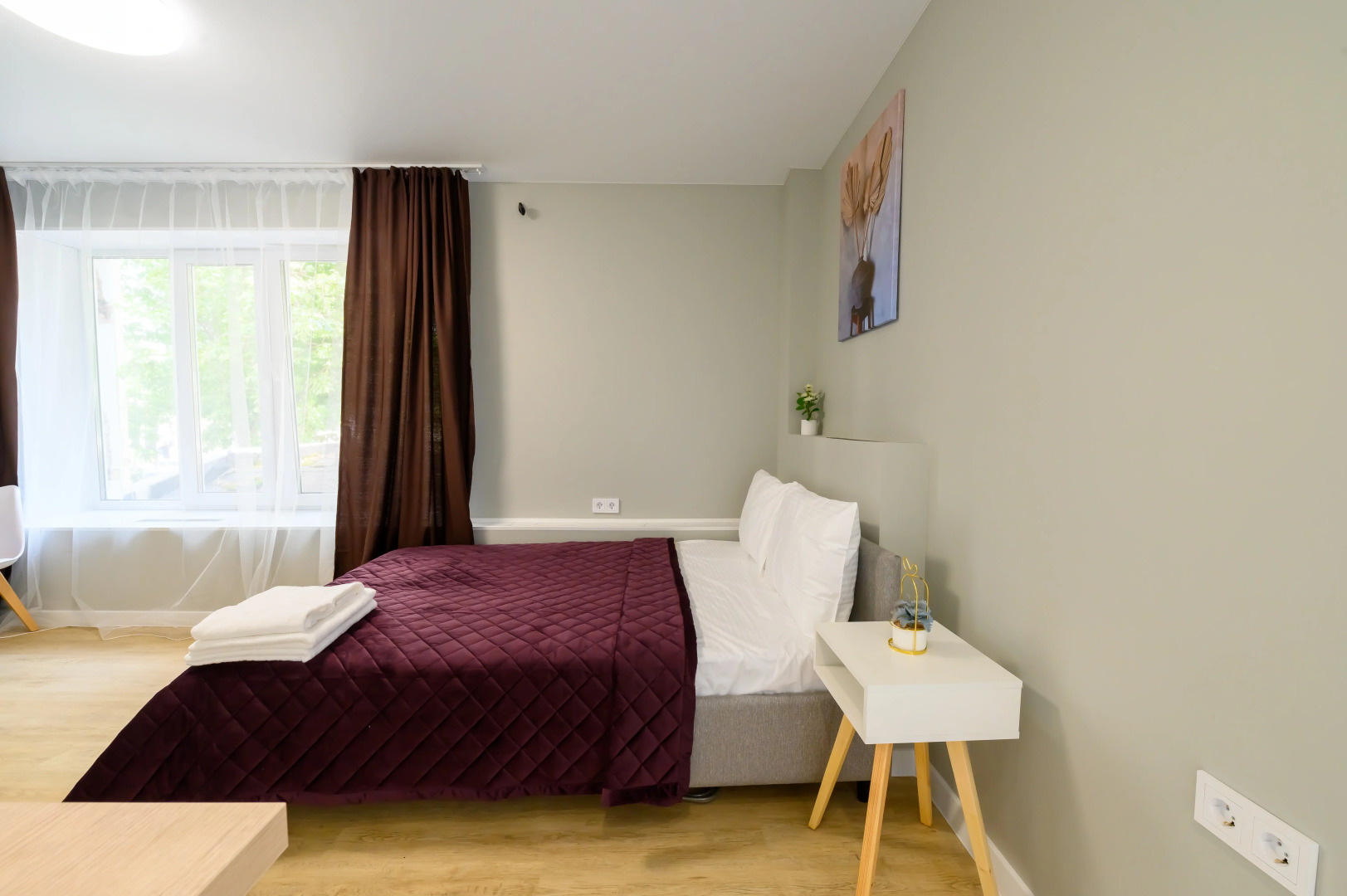 Апартаменты 4 комфортно и точка на Мантулинской 20