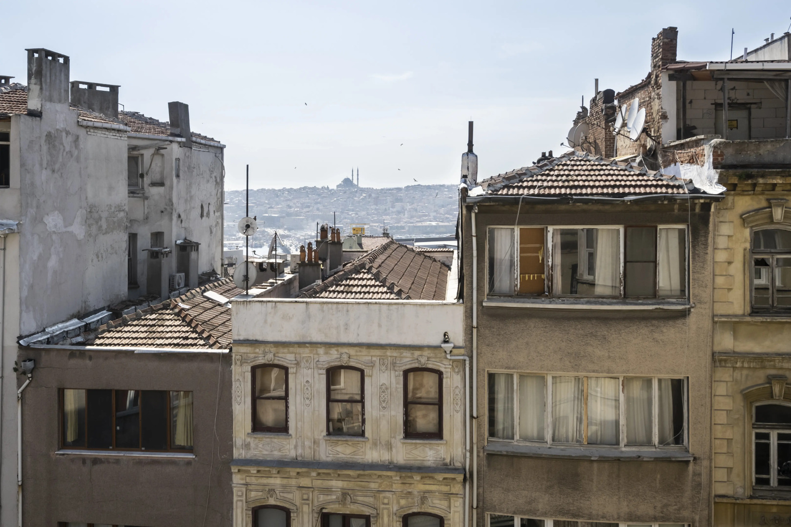 Апартаменты PeraNox Suites