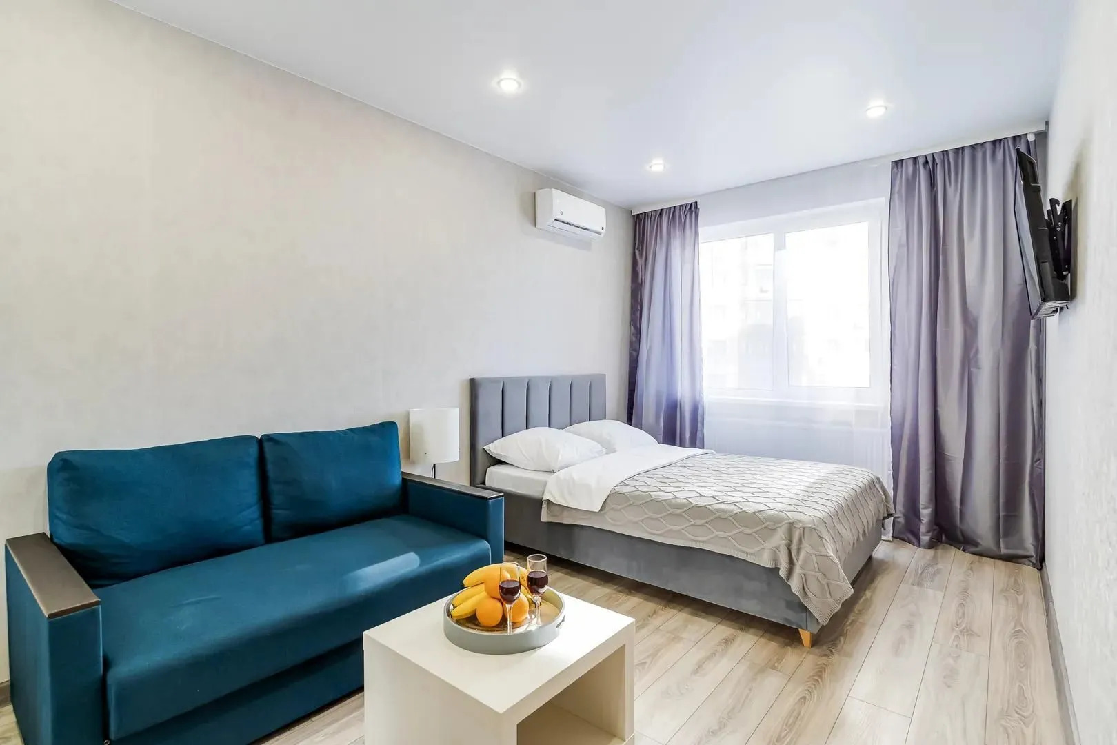 Апартаменты напротив Бизнес центра Аметист