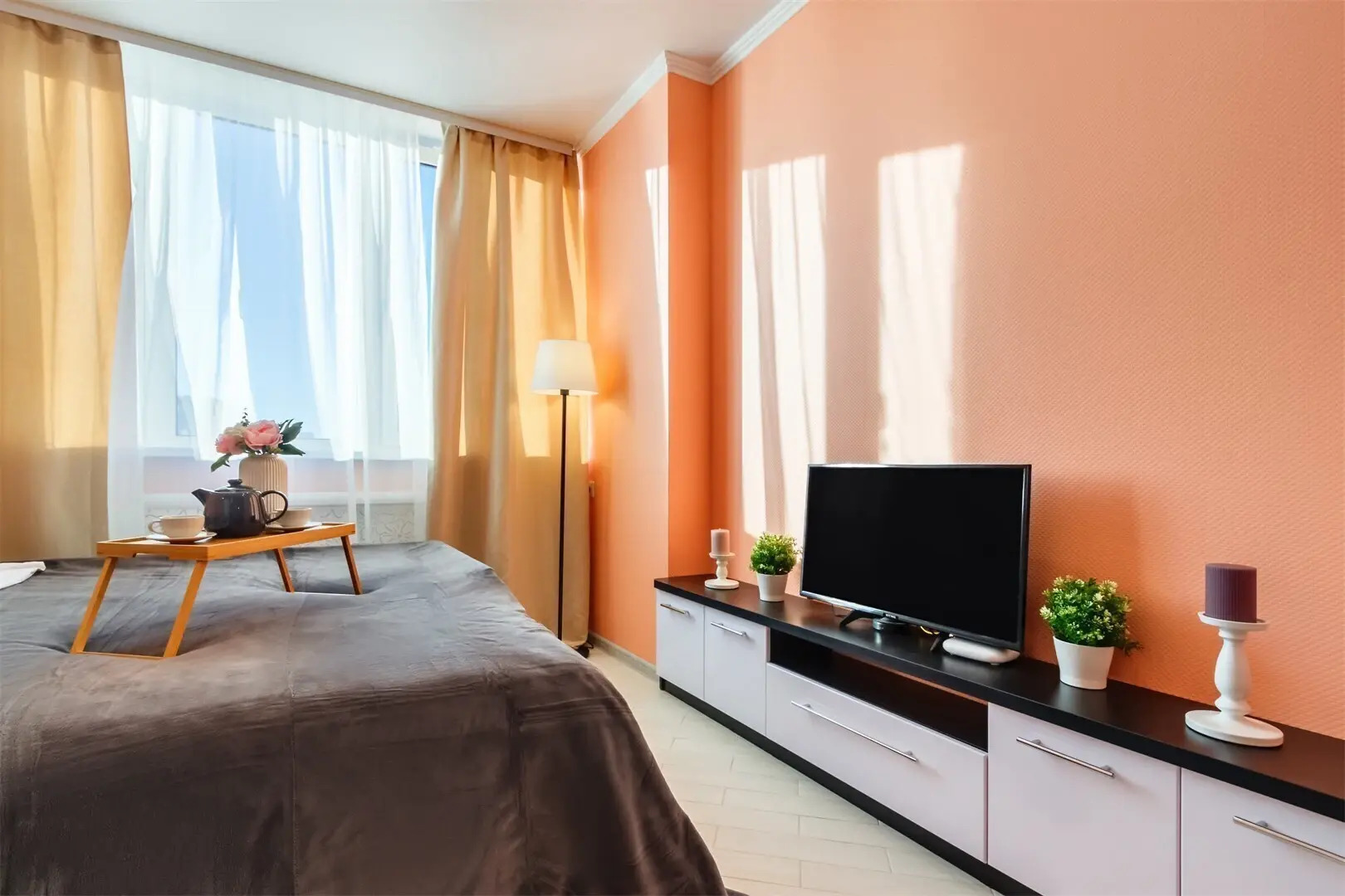 Апартаменты DoMino на набережной с видом на Подъемный мост