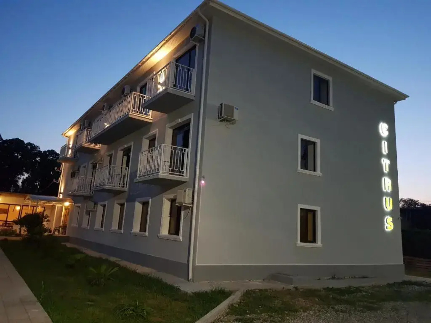 Отель Цитрус 1