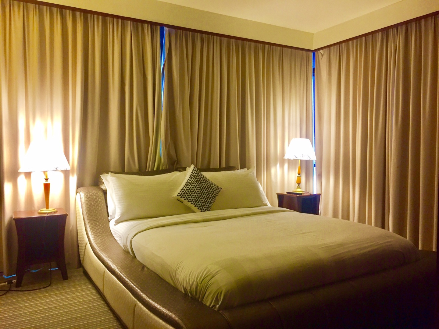 Апарт-Отель Baral Service Suites Times Square