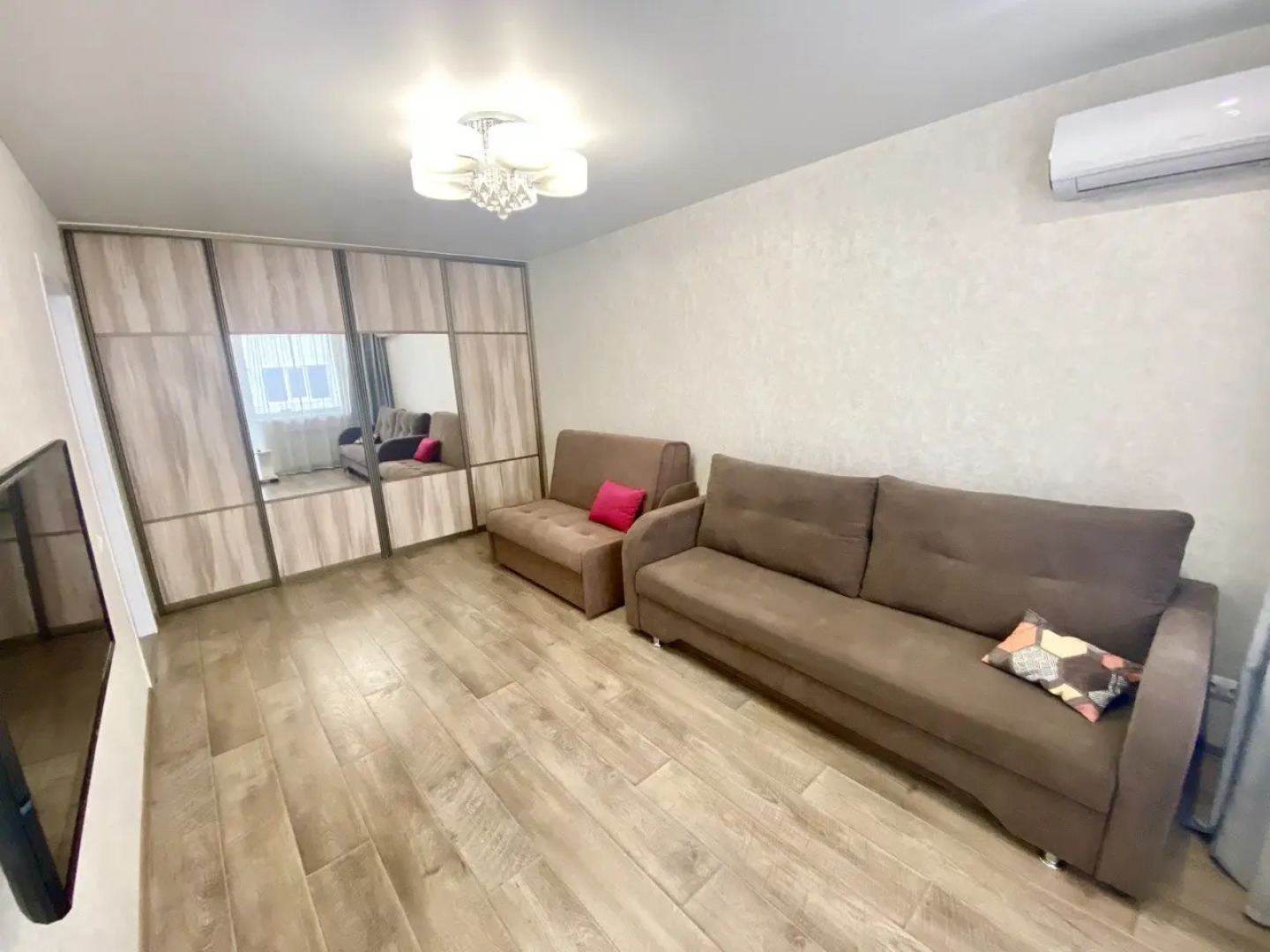 Апартаменты Елена на Набережной