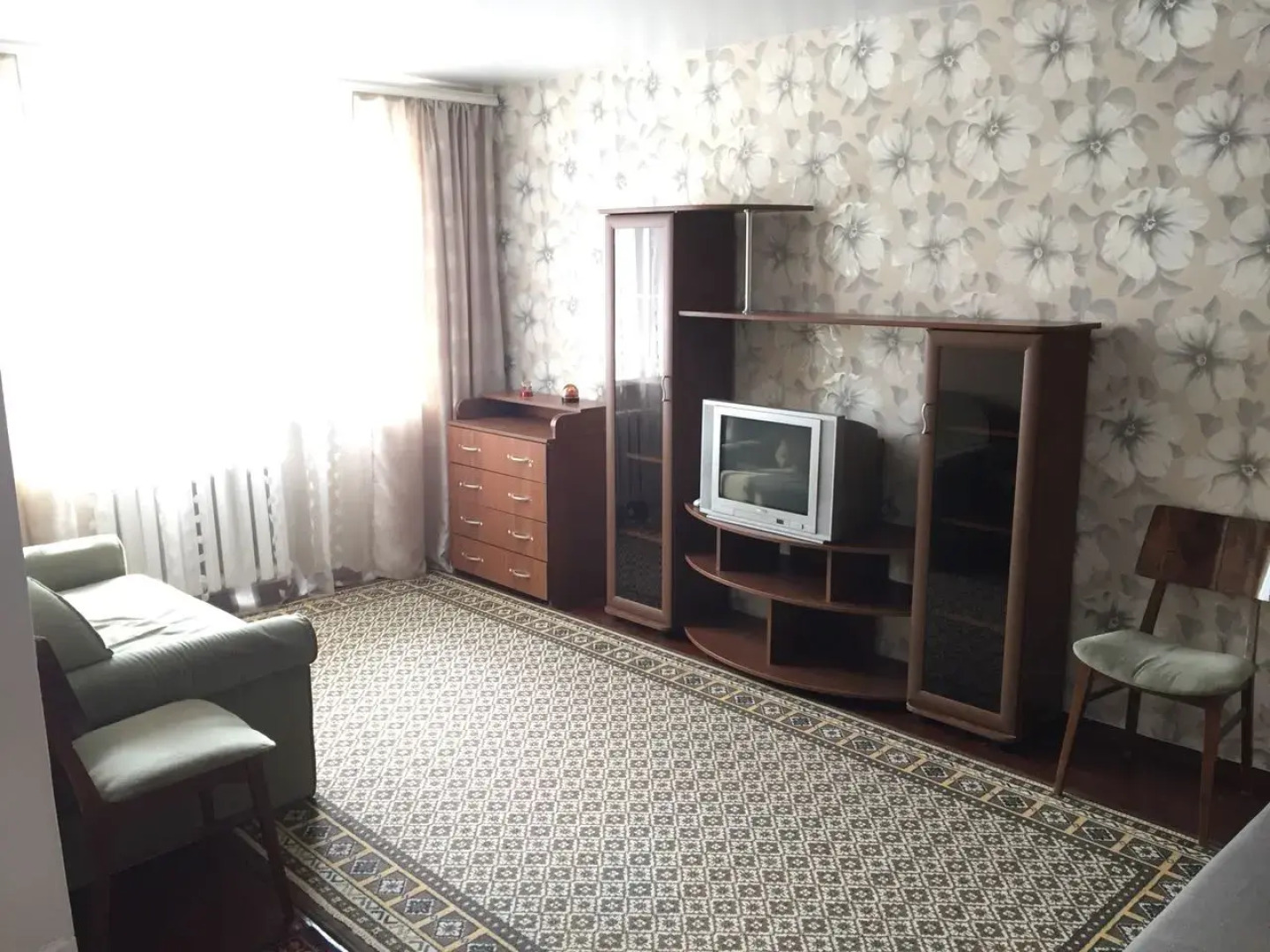 Апартаменты Уютная квартира у метро Заречная