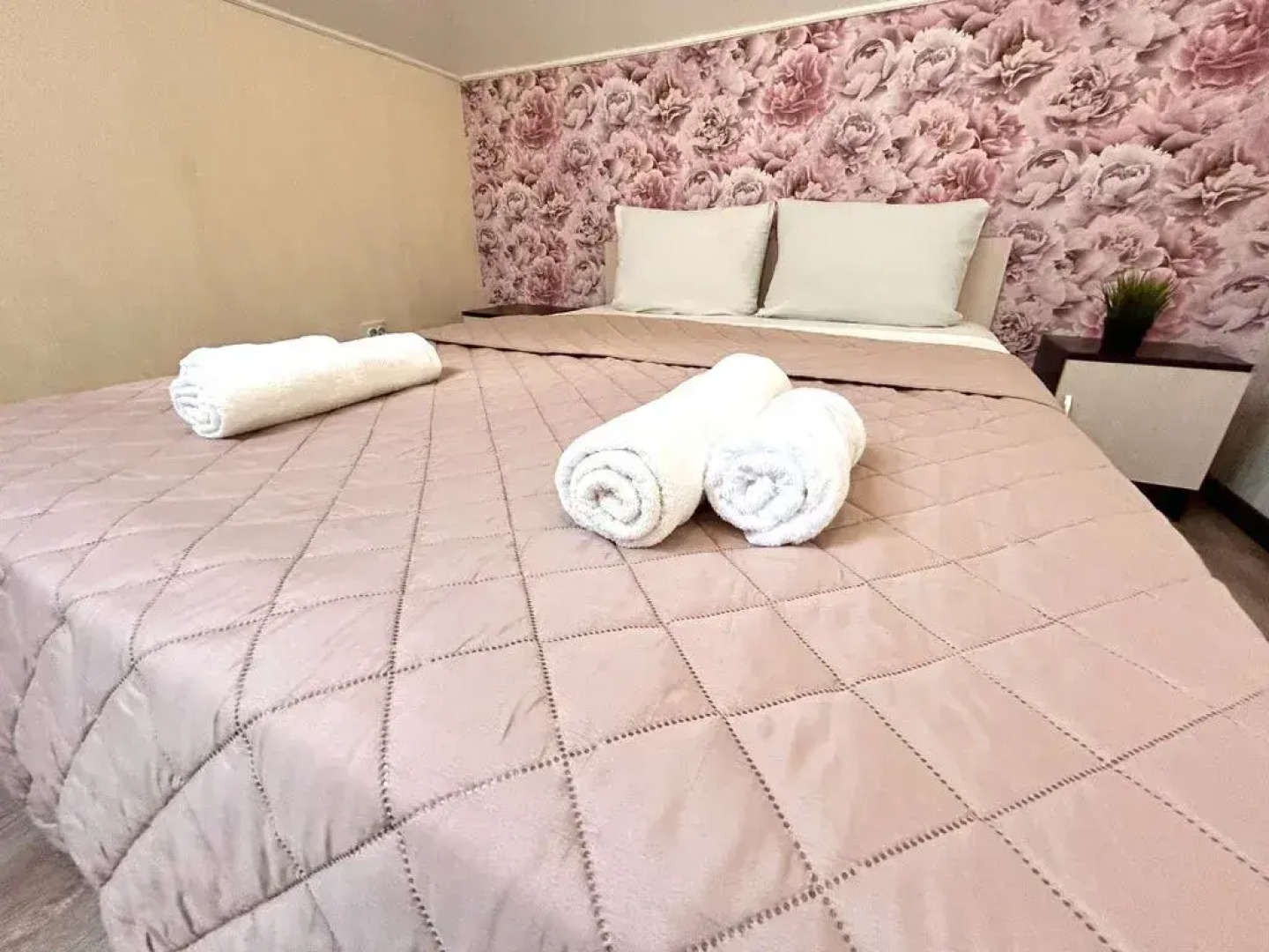 Апартаменты Двухкомнатные на Правом Берегу рядом с Термами и Кванью