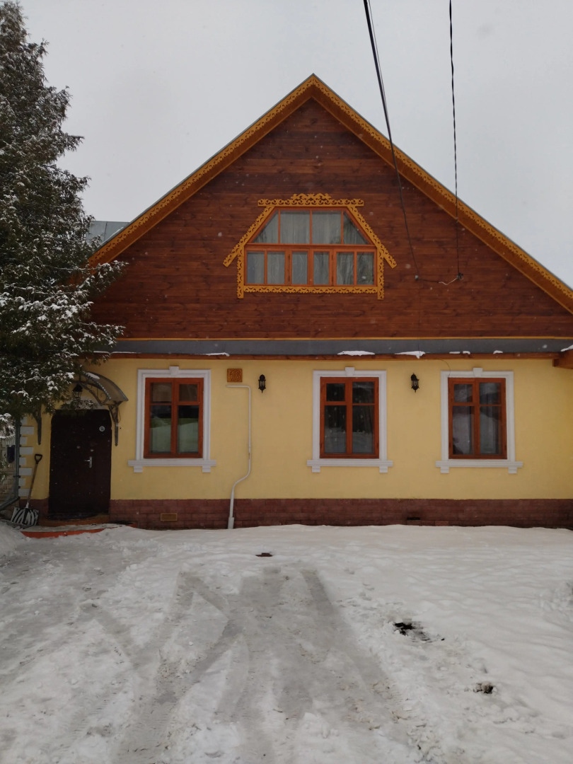 Гостевой Дом  У Звонницы монастыря с баней