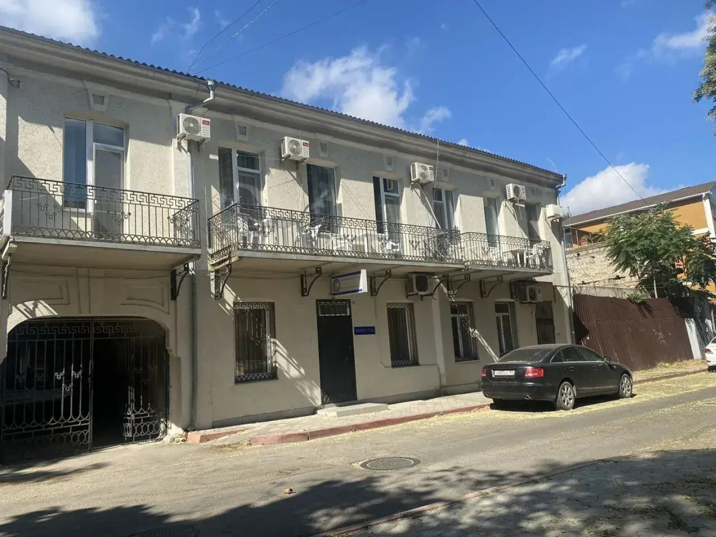 Апартаменты на улице Театральной 26