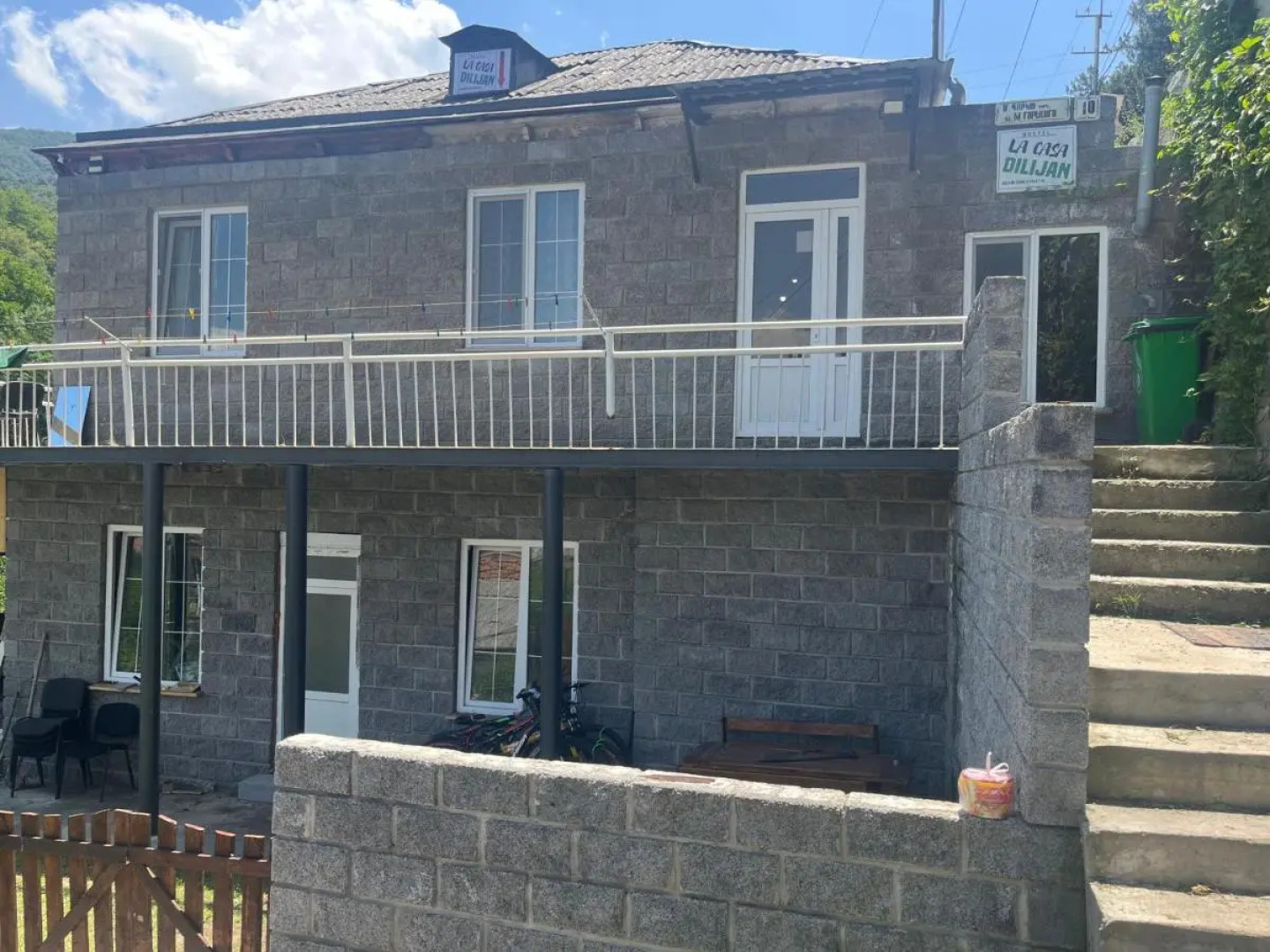 Хостел La Casa Dilijan