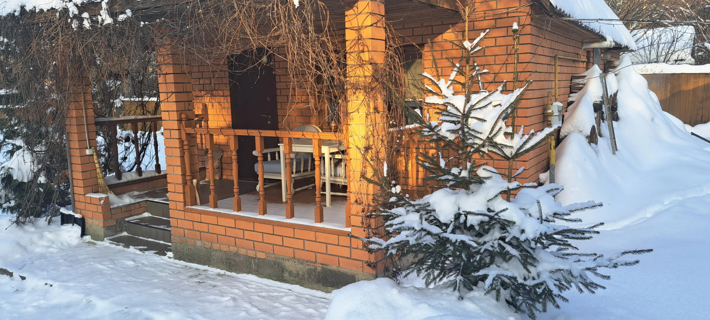 Дом и Баня в Кратово