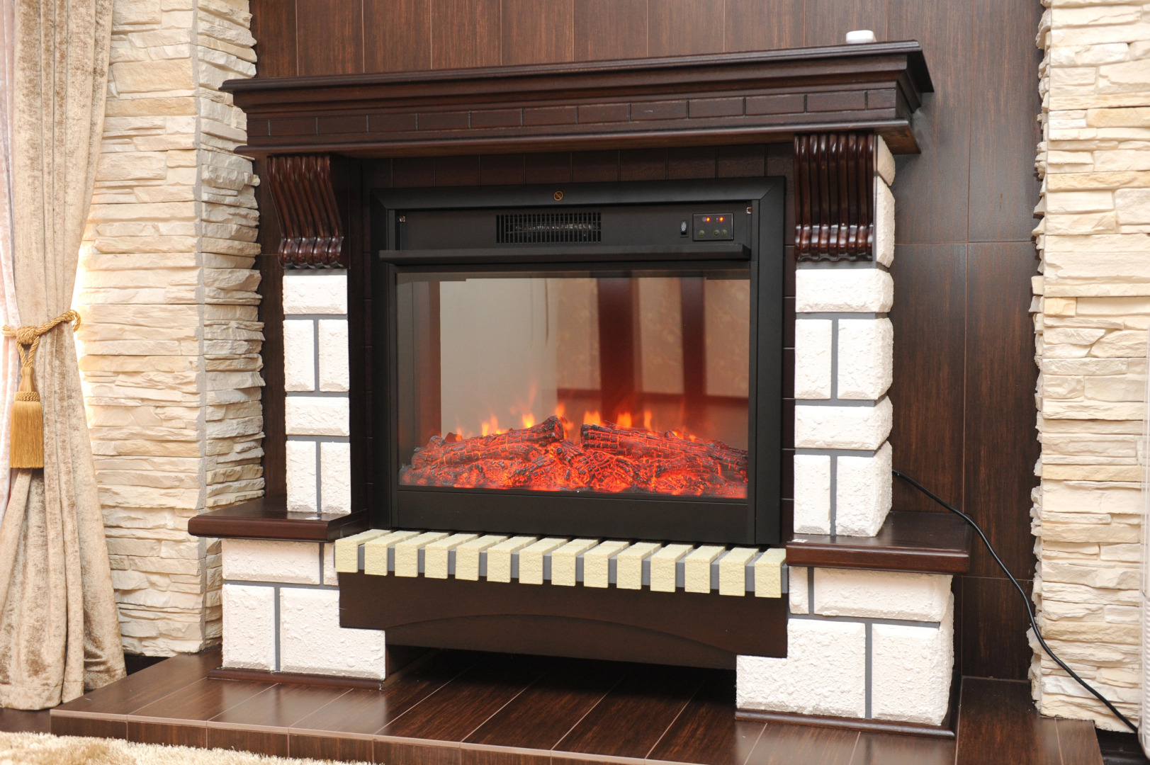 Отель Мона Лиза