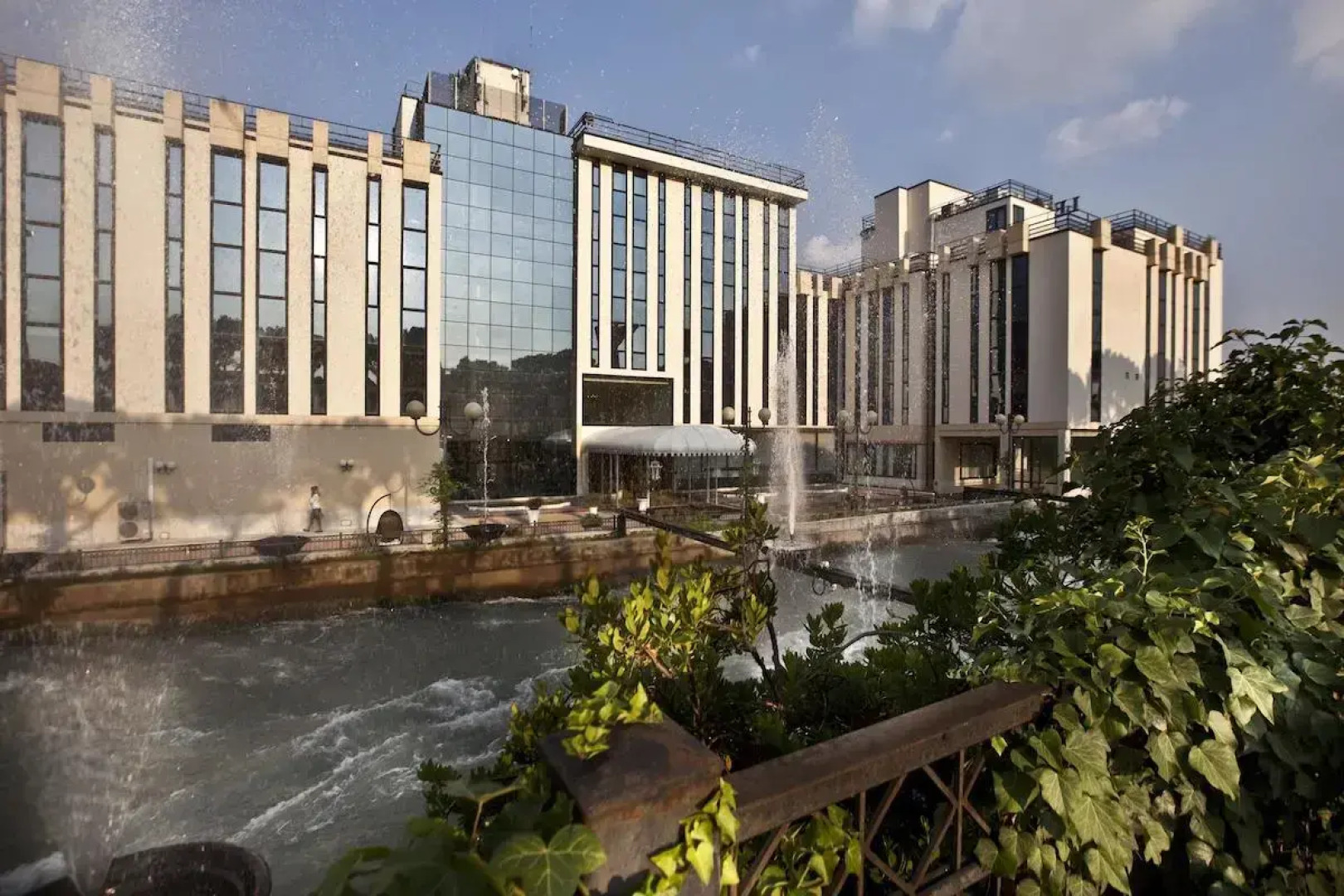 Отель Leon d'Oro