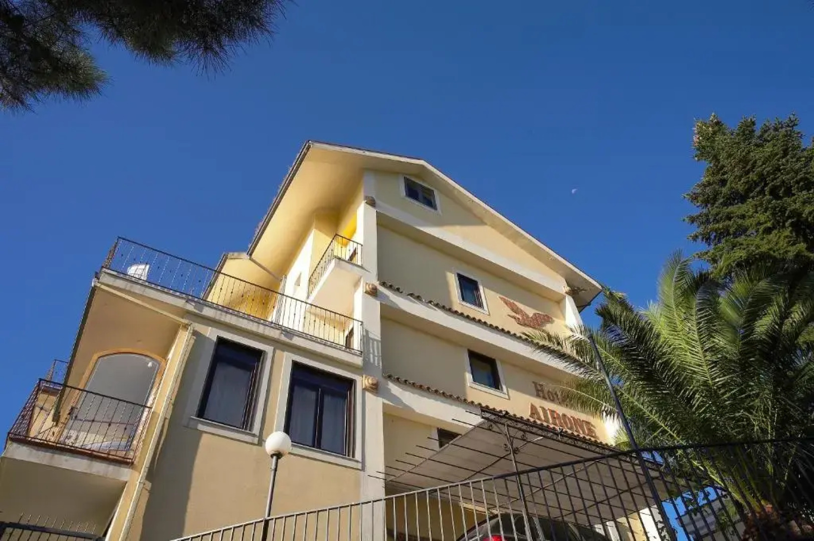 Airone Wellness Hotel