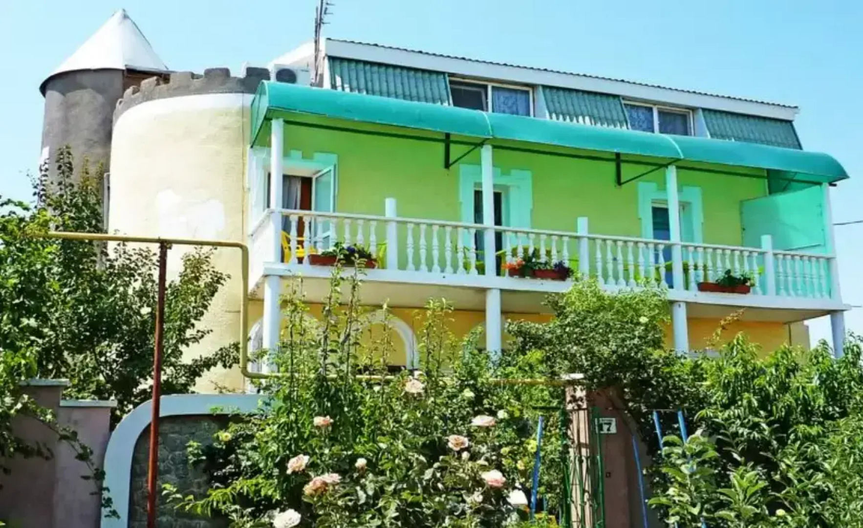 Viktoriya Guest House