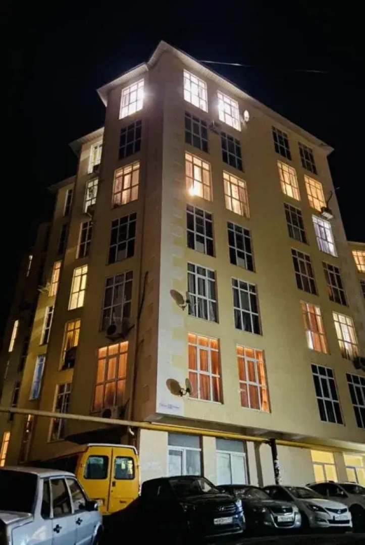 S Massazhnoy Krovatyu I Vidom Na More Apartments