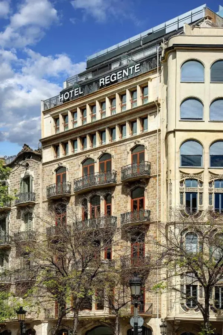 Отель HCC Regente