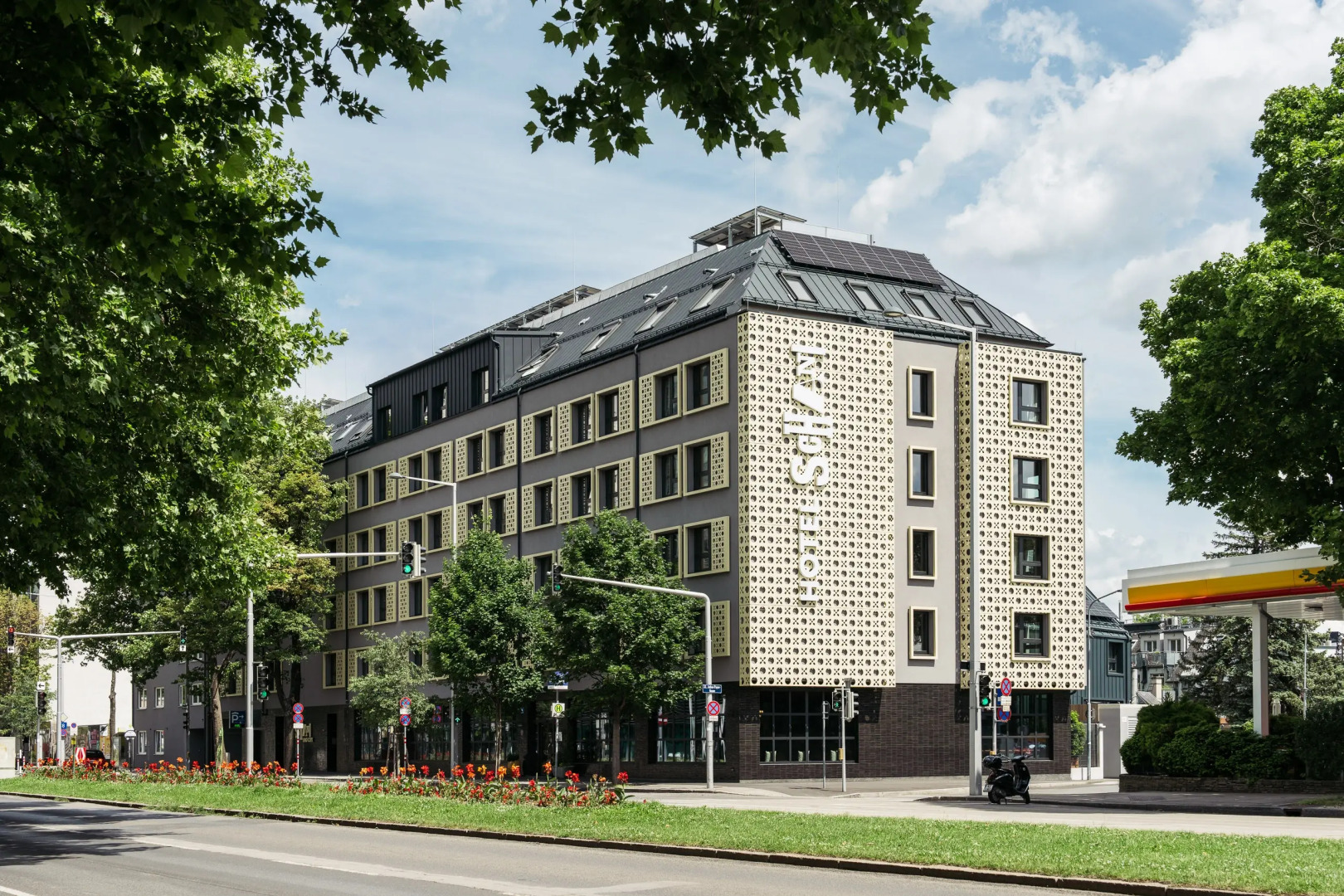 Hotel Schani UNO City
