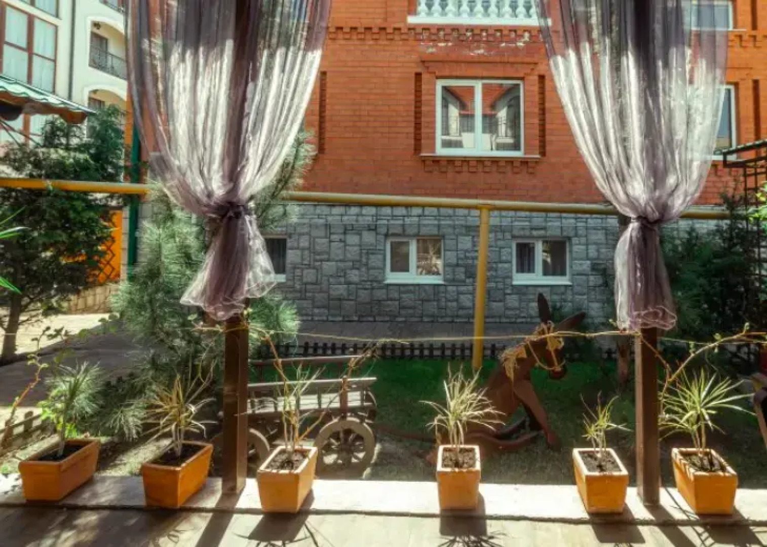 Mini-Hotel Ne Goryuy